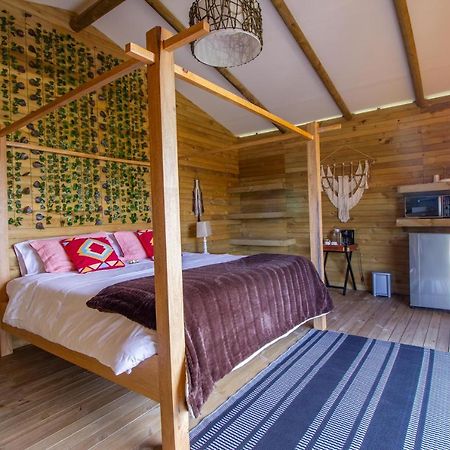 Bleu Hills Glamping Llanogrande Hotel Rionegro Ngoại thất bức ảnh