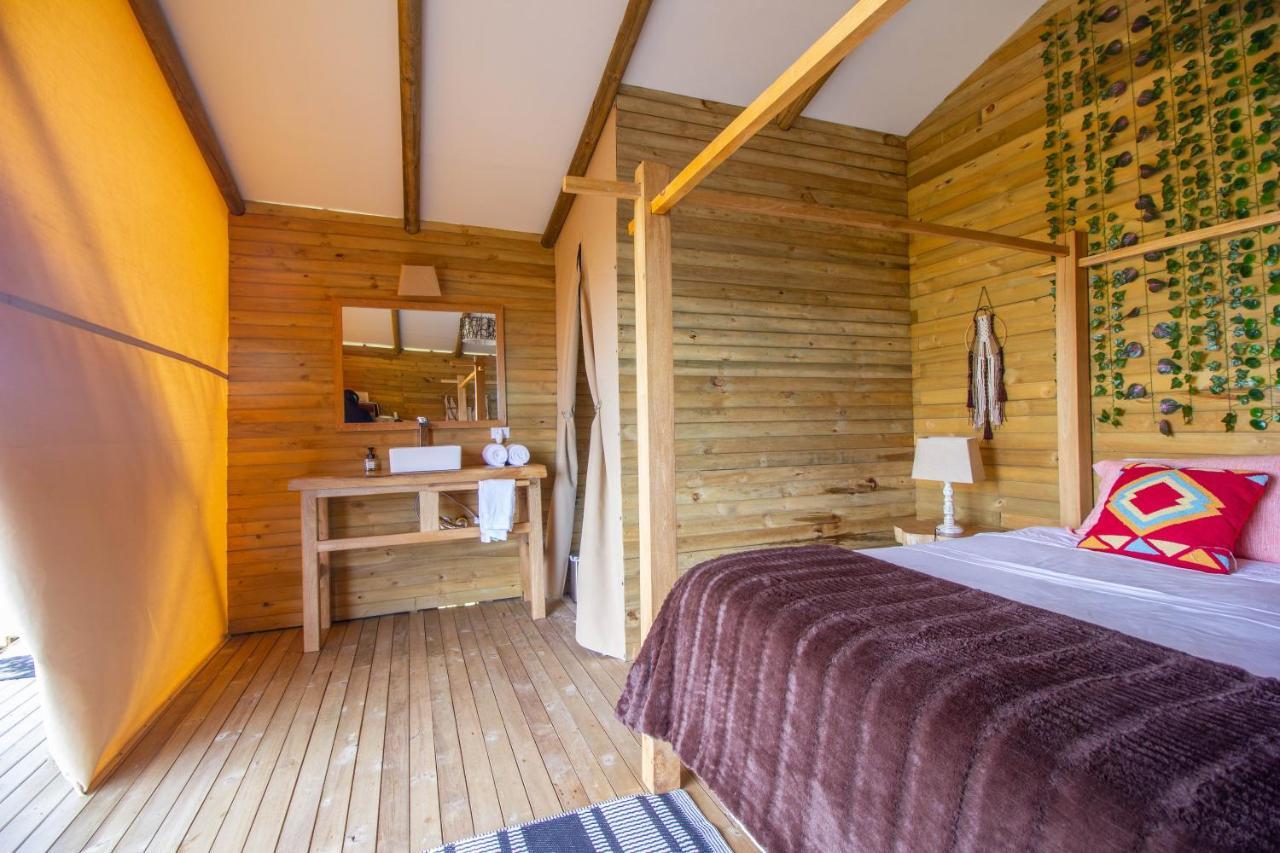 Bleu Hills Glamping Llanogrande Hotel Rionegro Ngoại thất bức ảnh
